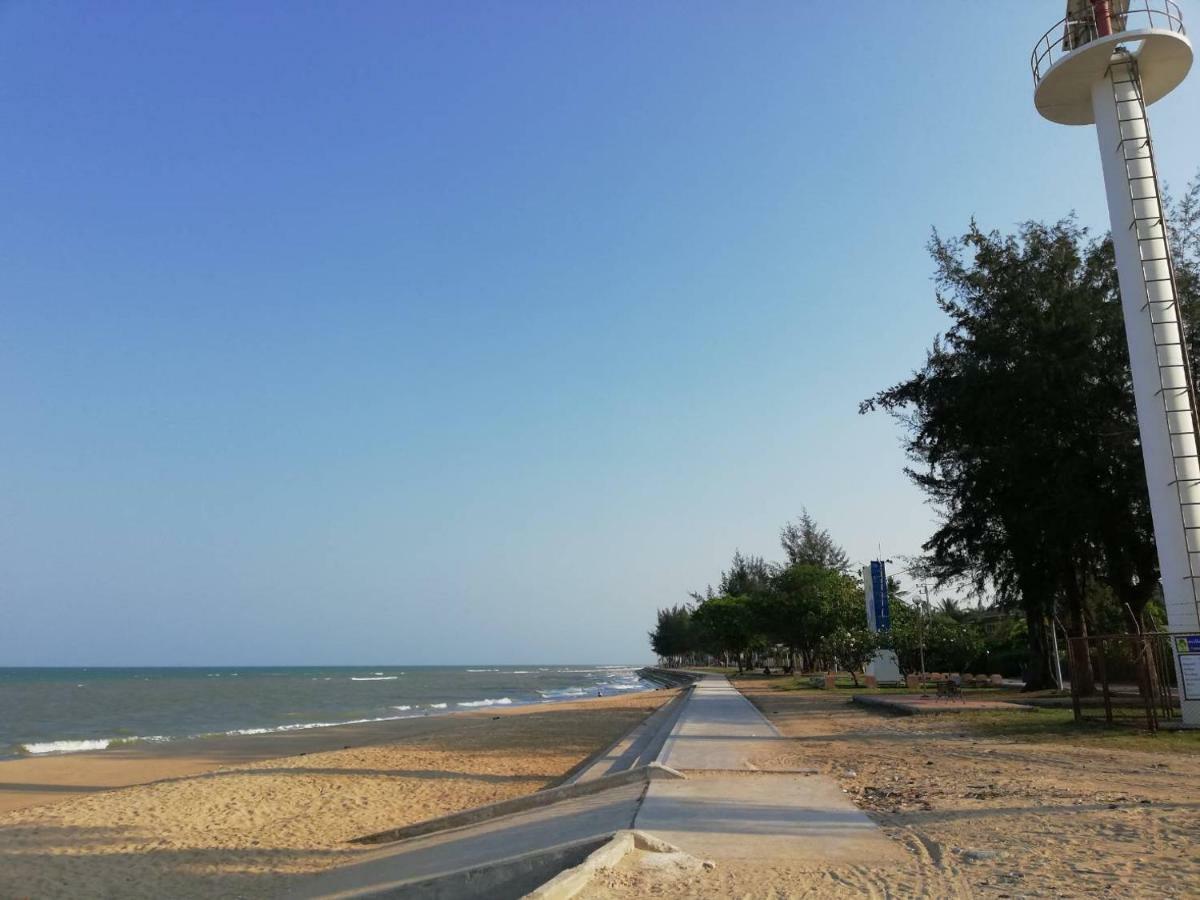 บ้านพิม Pran Buri Eksteriør bilde
